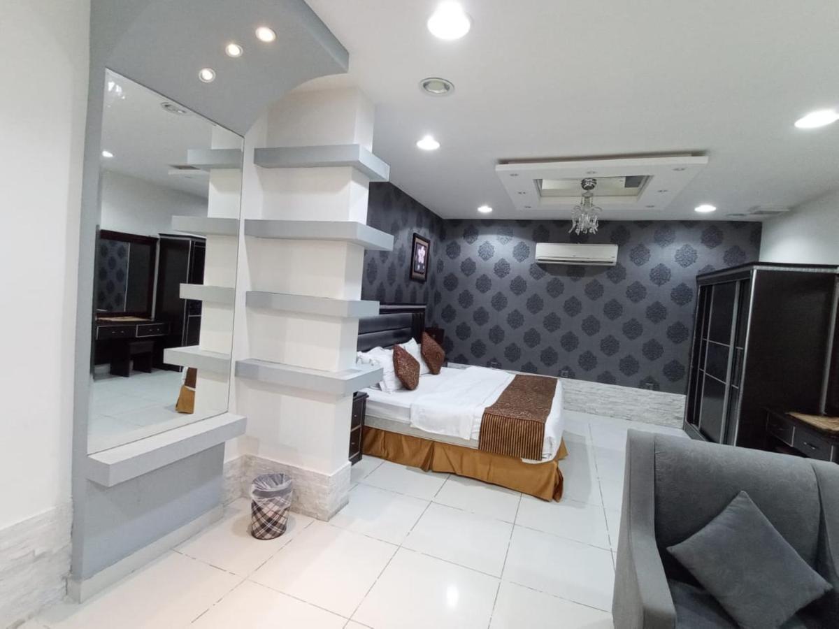 Celine Al Motamaiza Furnished Apartmentジェッダ エクステリア 写真